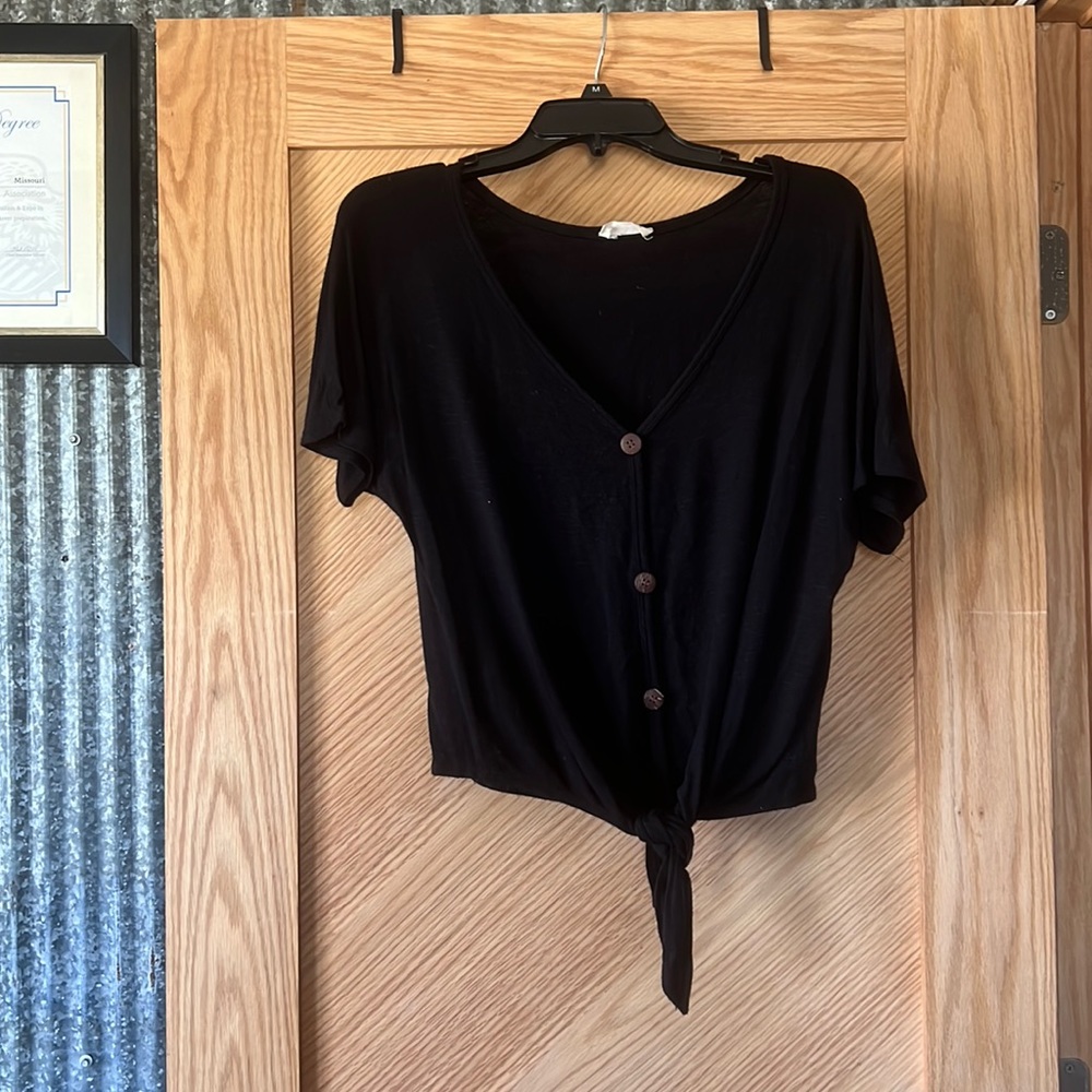 Pinc Shirt. Size Medium.